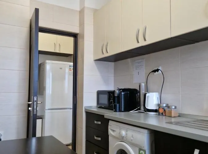 Charming With Private Terrace Apartament *